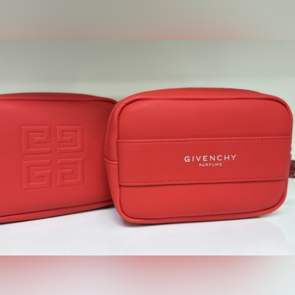 New Givenchy Iconic Logo Red Cosmetic Pouch Zip Clutch Leather Bag New